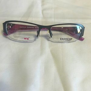 Easy clip eyewear